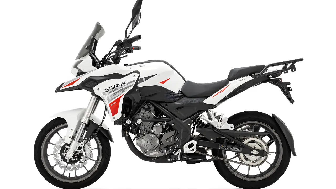 Benelli TRK 251